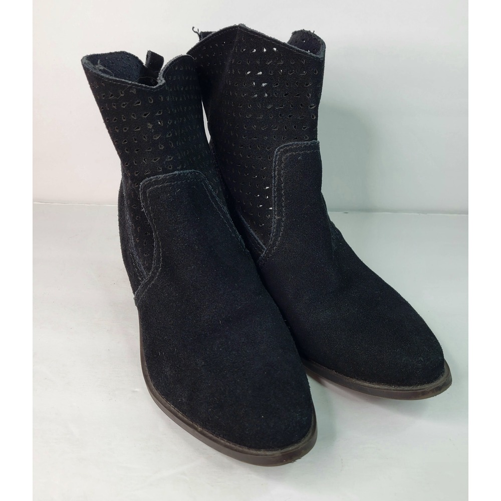 American Eagle Outfitters Black Suede Perforated Ankle Boots Western Boho Sz 8.5
